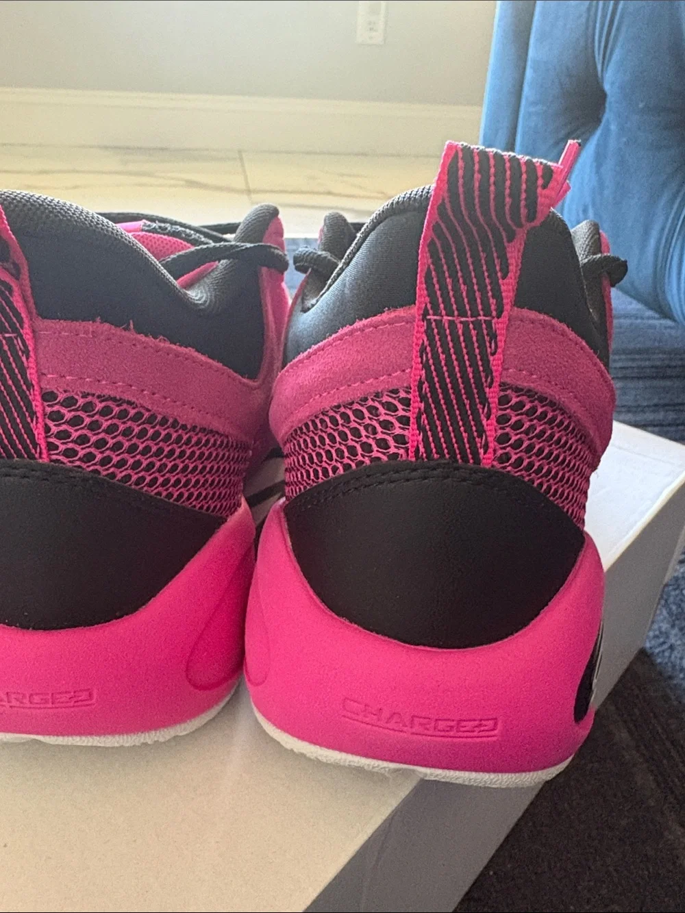 Under Armour Curry Men’s Athletic Shoes in Hot Pink & Black men’s 9.5 women’s 11